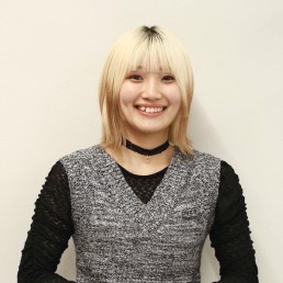 沼倉一葉