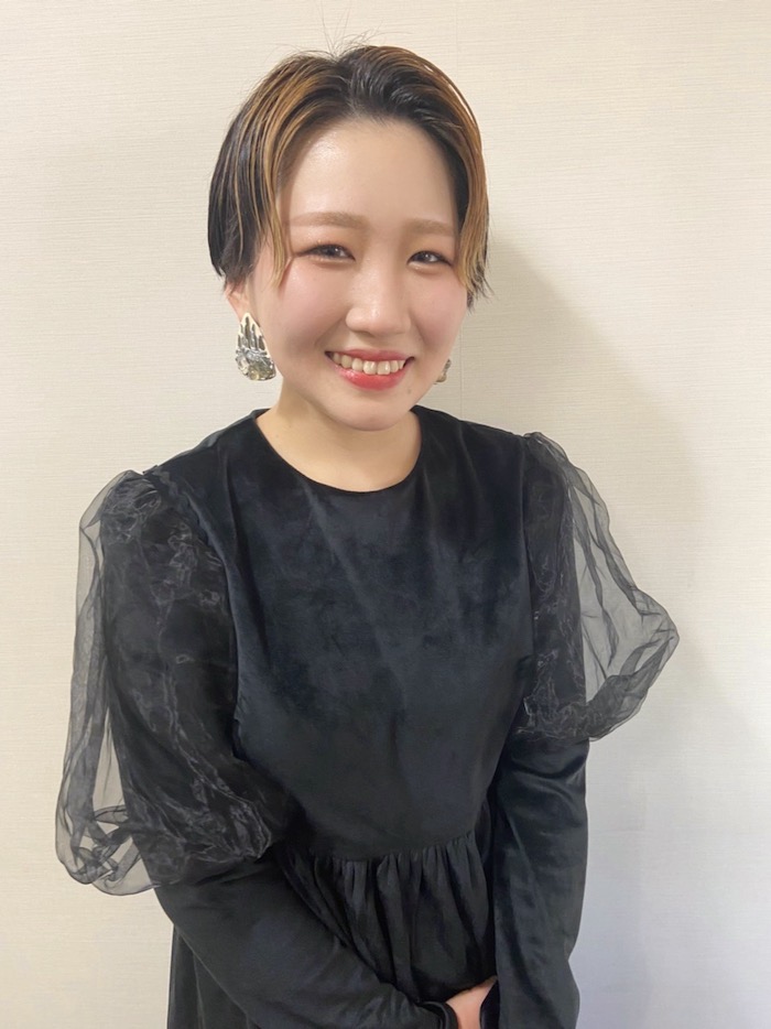 梅川 アンリ Hair An Floren 志木 スタッフ Ruttu 美容院 美容室 ルッツグループ 志木 下赤塚 板橋 練馬 成増